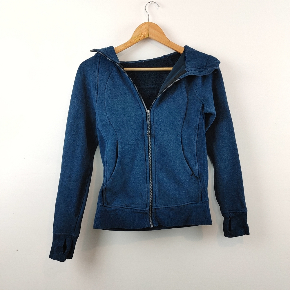 LULULEMON Ladies Size 2 Scooba Hoodie